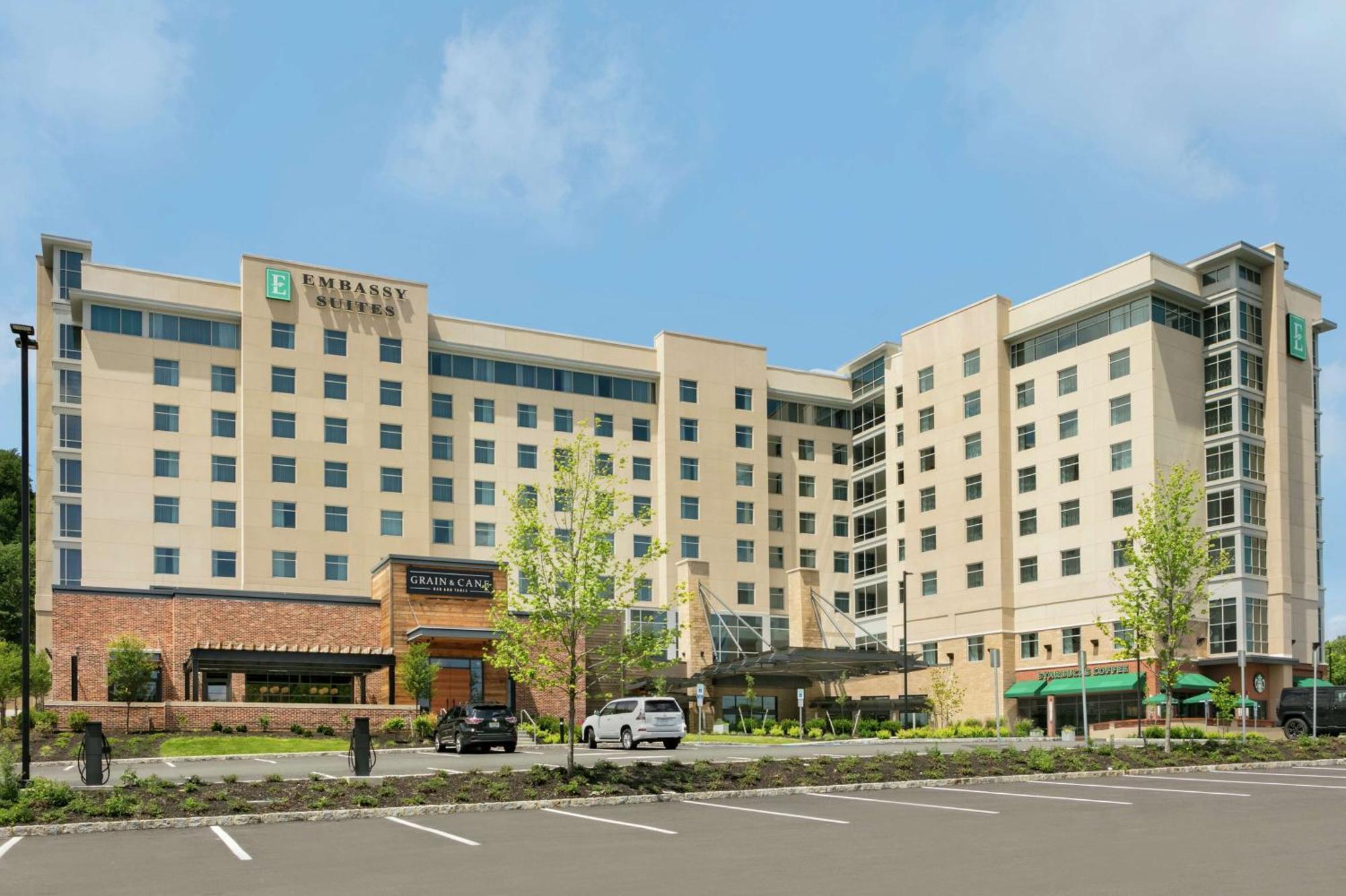 Embassy Suites By Hilton Berkeley Heights Exterior photo